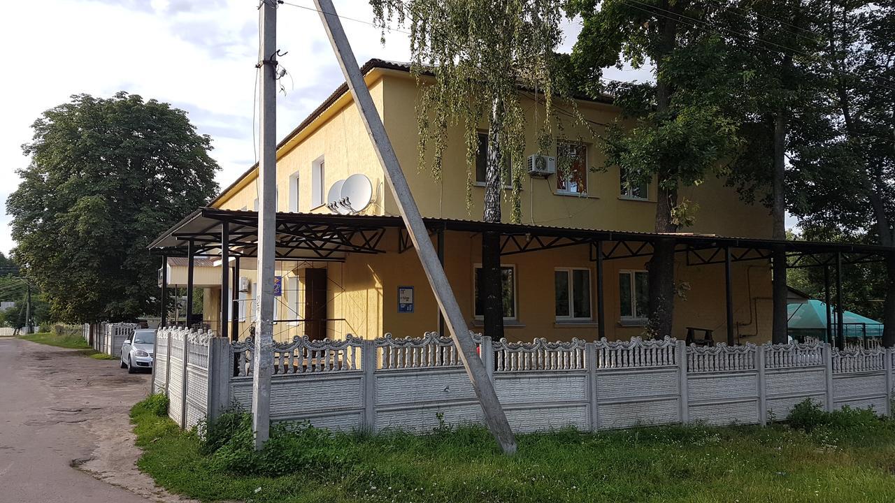 Glamour Hotel Luhyny Exterior foto